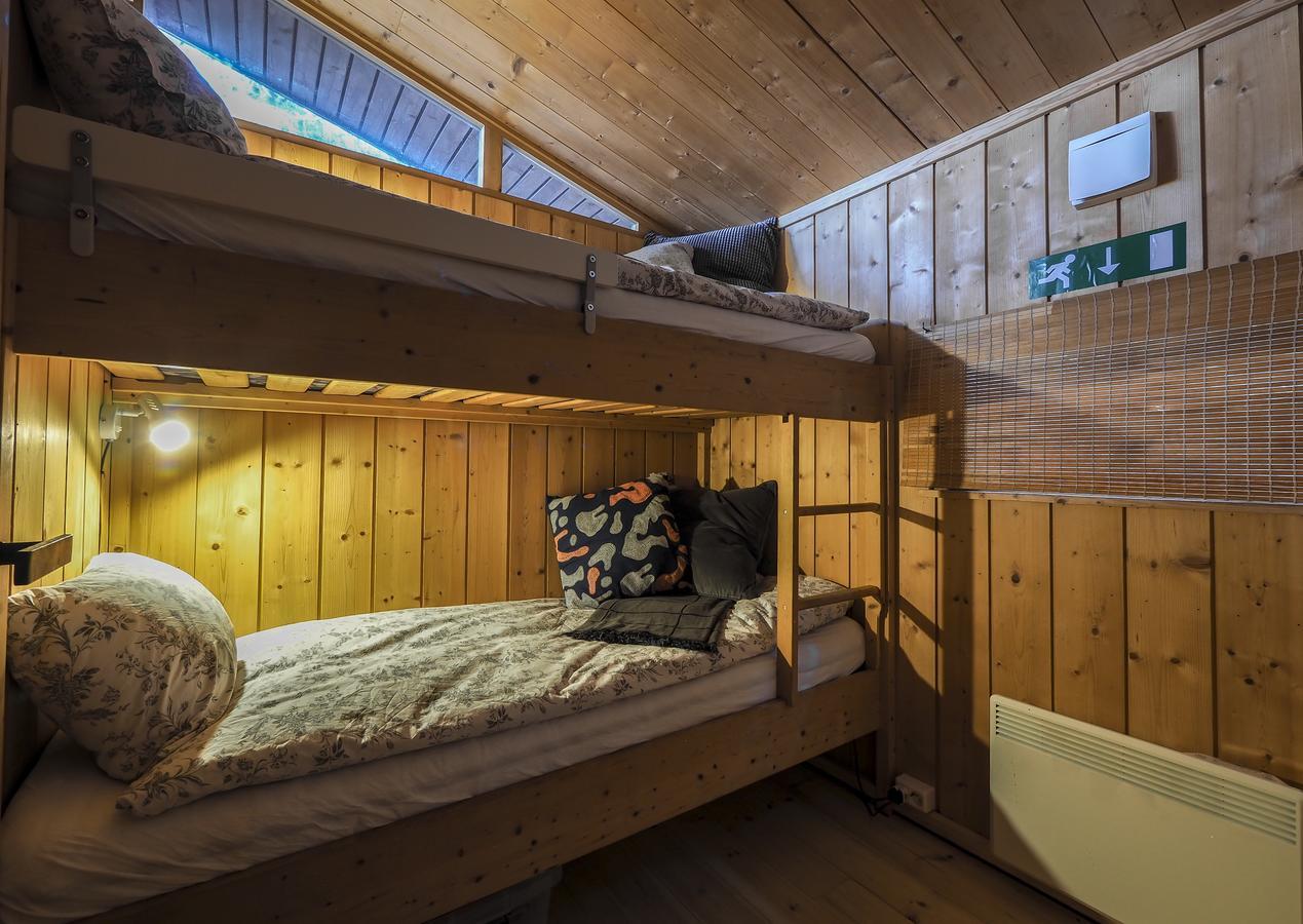 Lovely Cabin In The Capital Area With Hot Tube Hafnarfjörður المظهر الخارجي الصورة